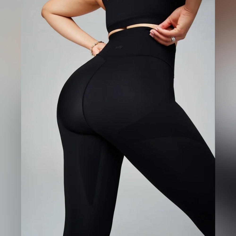 YITTY UltraLift BootySculpt Legging 7/8 by Lizzo NWT Large